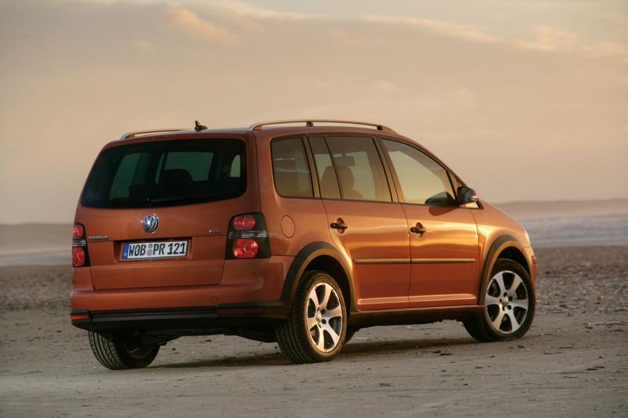  Volkswagen CrossTouran TSI 2007 года  (фото 23 из 46)